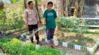 Untitled Kapolsek Lembar: Polisi Bantu Urai Masalah Pertanian Warga
