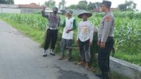 WhatsApp Image 2025-11-09 at 13.29.50 (2) Polsek Lembar Gelar Patroli KRYD, Warga Dusun Broro Merasa Aman